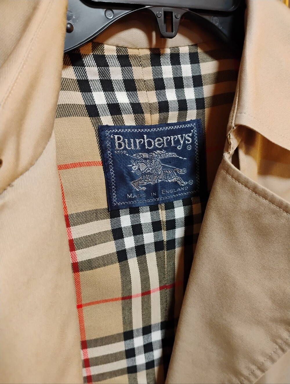 Vintage Burberry Khaki Double-Breasted Trench Coat with Signature Check Lining - Picture 2 of 10